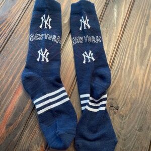 Yankees Logo Kids ski athletic socks L